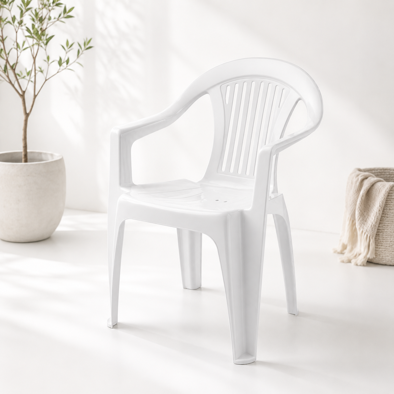 Silla Barcelona Con Brazo Reyplast