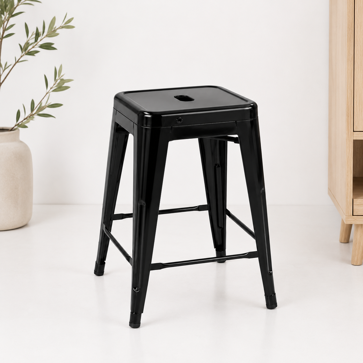 Taburete 66 cms Negro mate