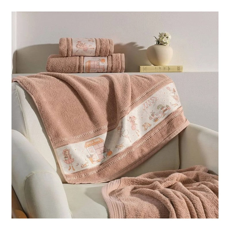 Toalla Baño Karsten Daisy Suave y Absorbente